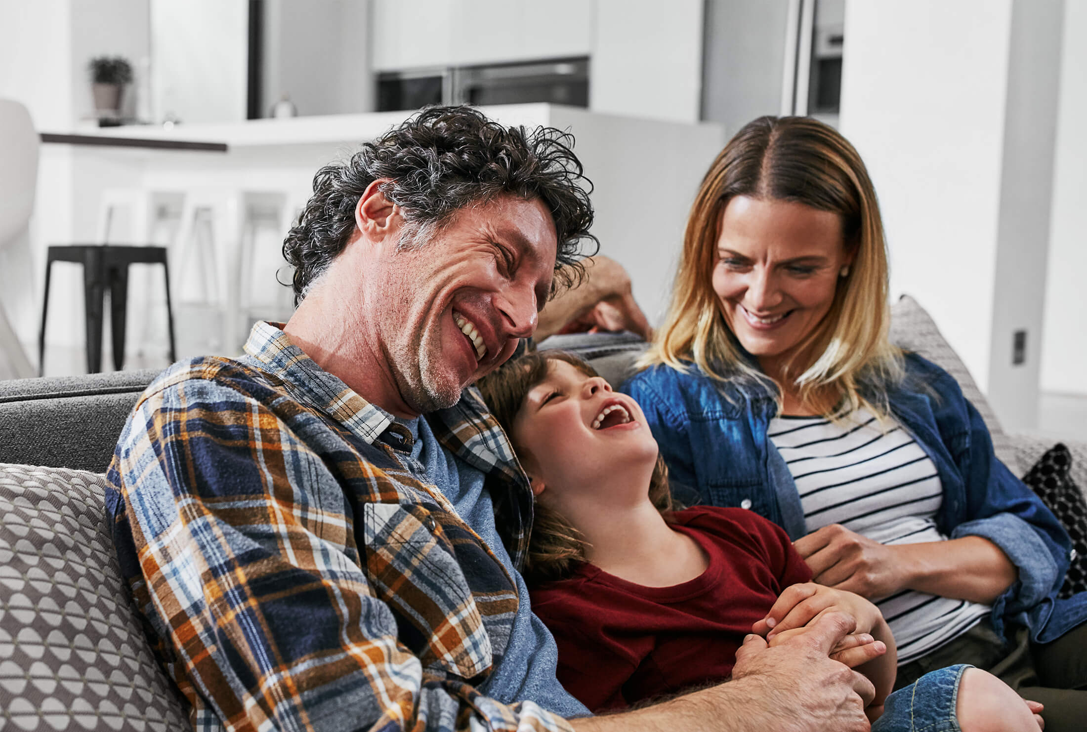 accrue-client-strat-couple-01C Happy Family